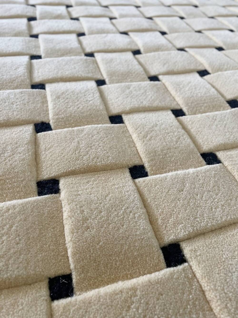 "Opal Variation" Hand Tufted Rug by Tisca France 1990s