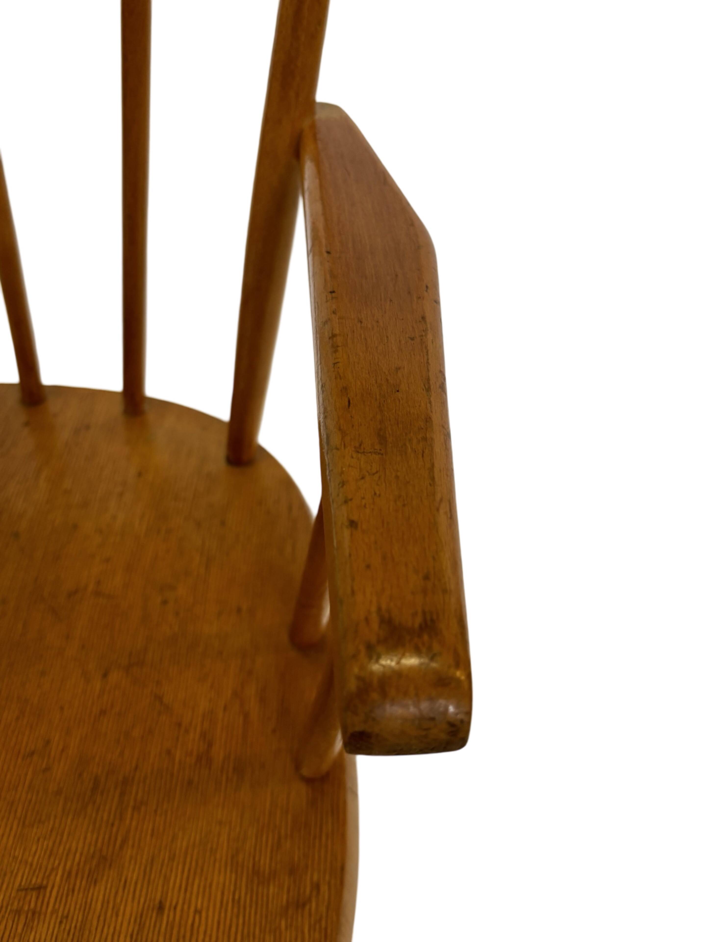 Vintage children's chair children's room slatted chair design 50's