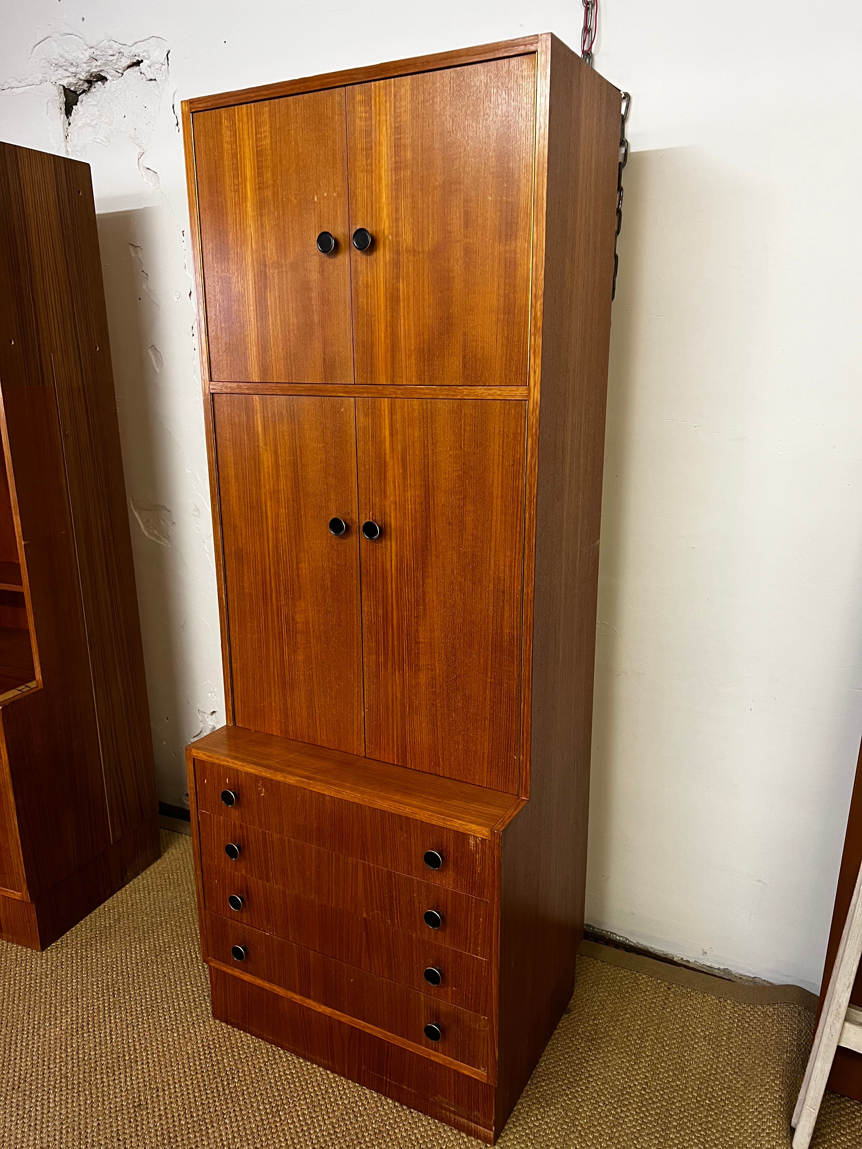 Vintage storage unit