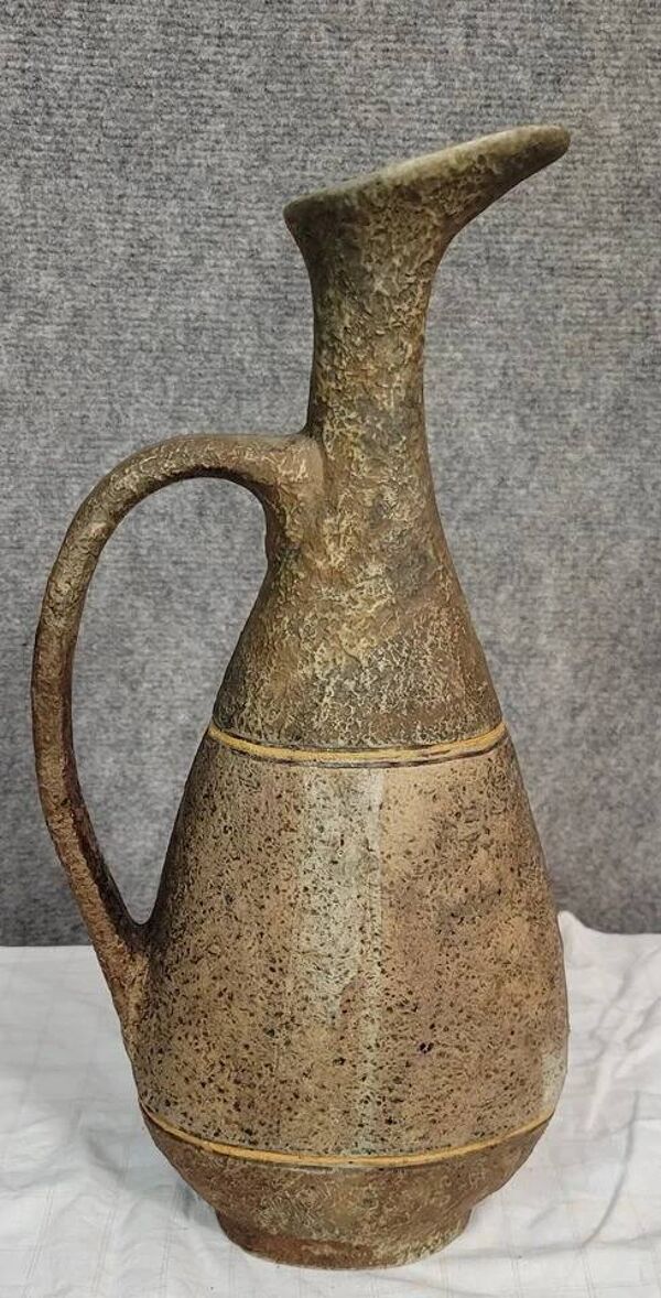 Poterie d'Atelier Garnier : grand pichet decors Lascaux + coupelle André