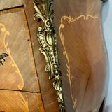 commode de style Louis XV