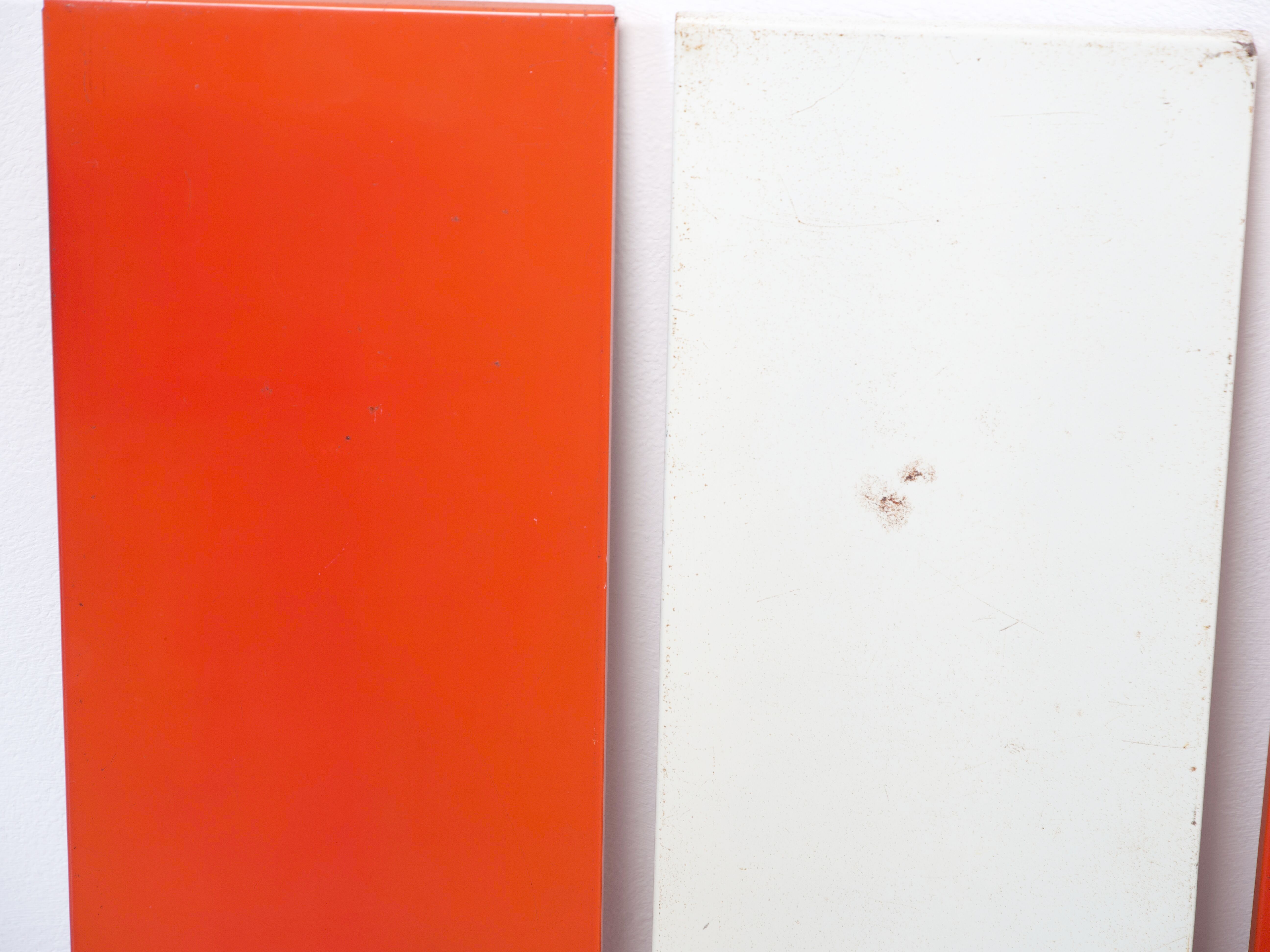 wall shelf tomado design holland 1960