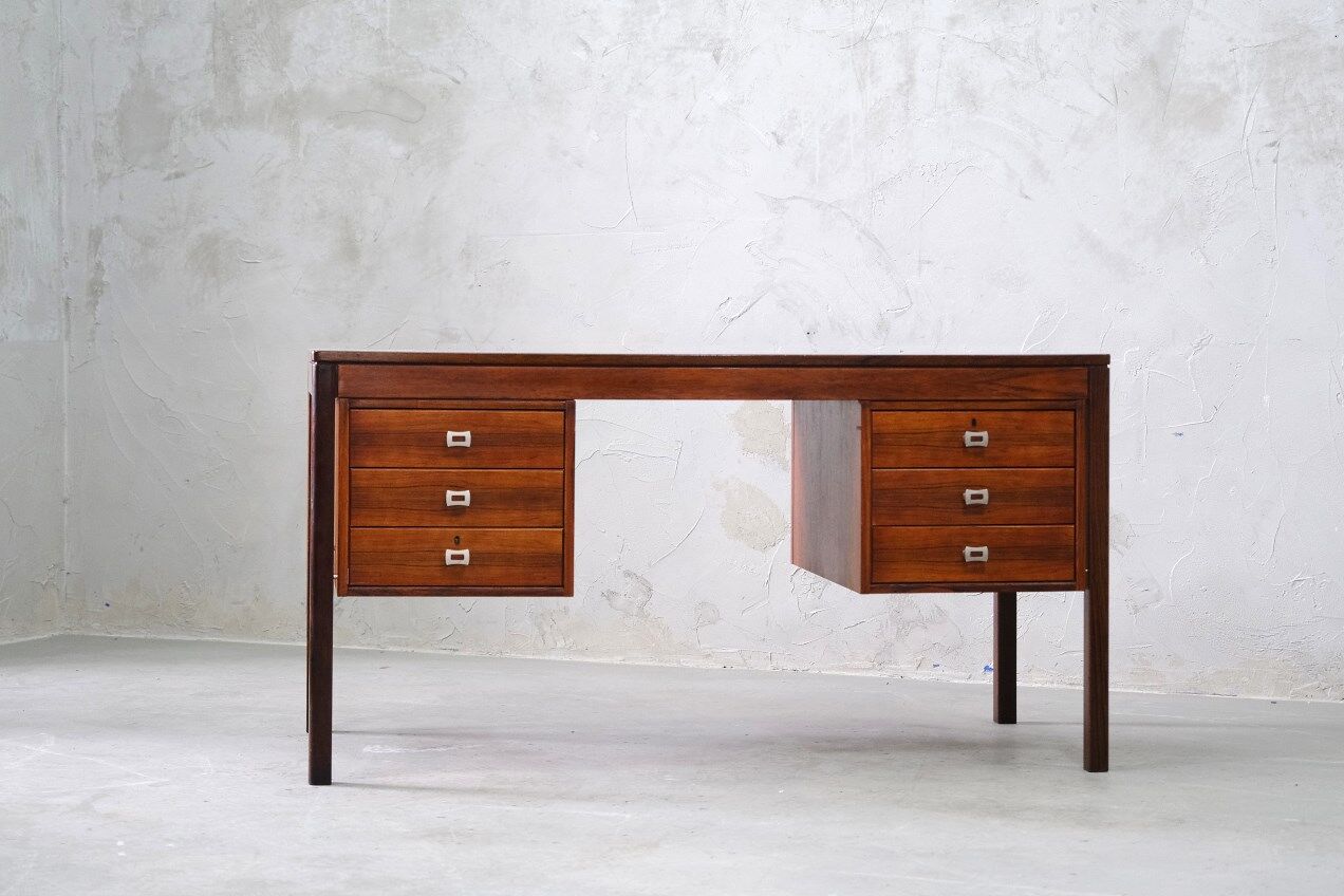 Rosewood Mid Century Desk, Norway 1970's