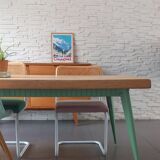 Tolix table