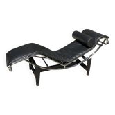 Le Corbusier LC4 black leather daybed