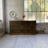 Green patina workshop furniture