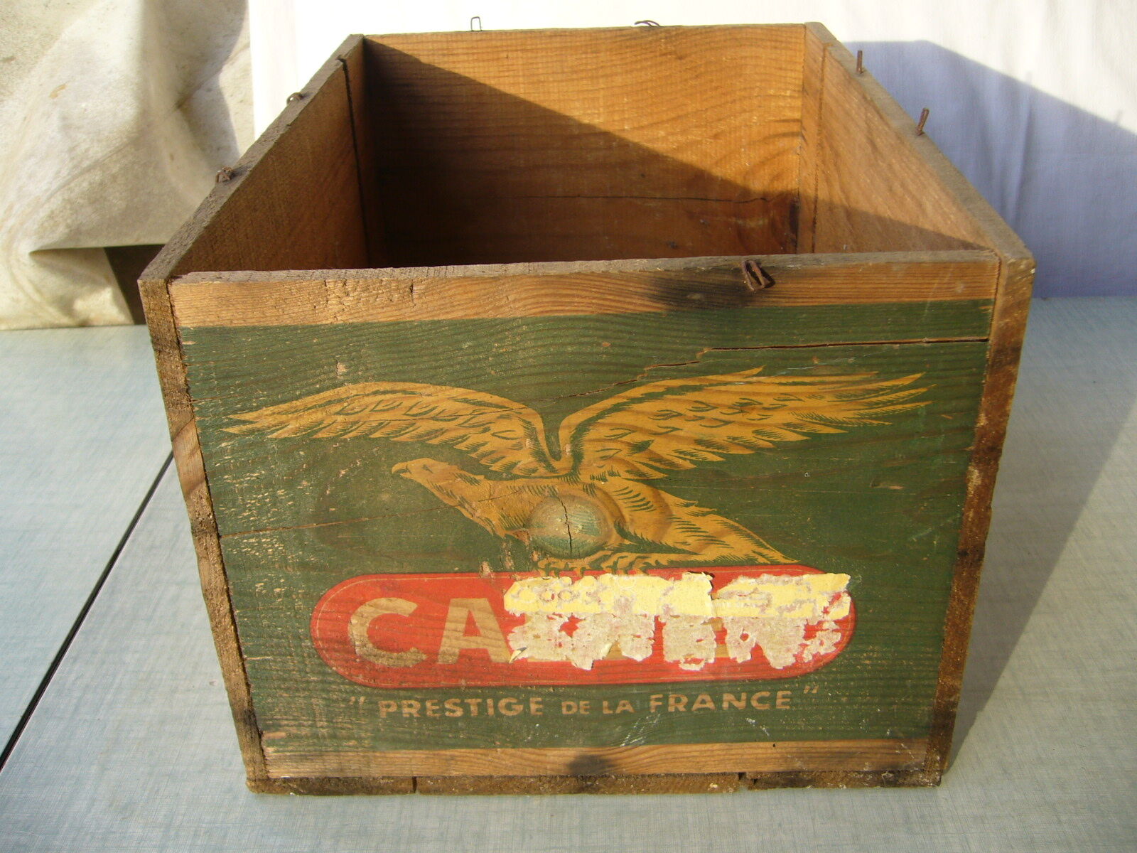Old wooden crate Calvet (wines from bordeaux)