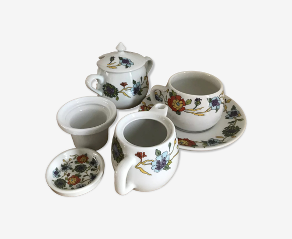 Ensemble à thé porcelaine de Paris