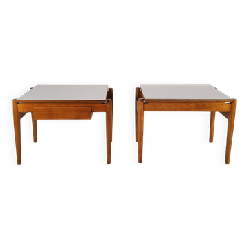 Table d'appoint en bois, Van Den Berghe-Pauvers,Belgique
