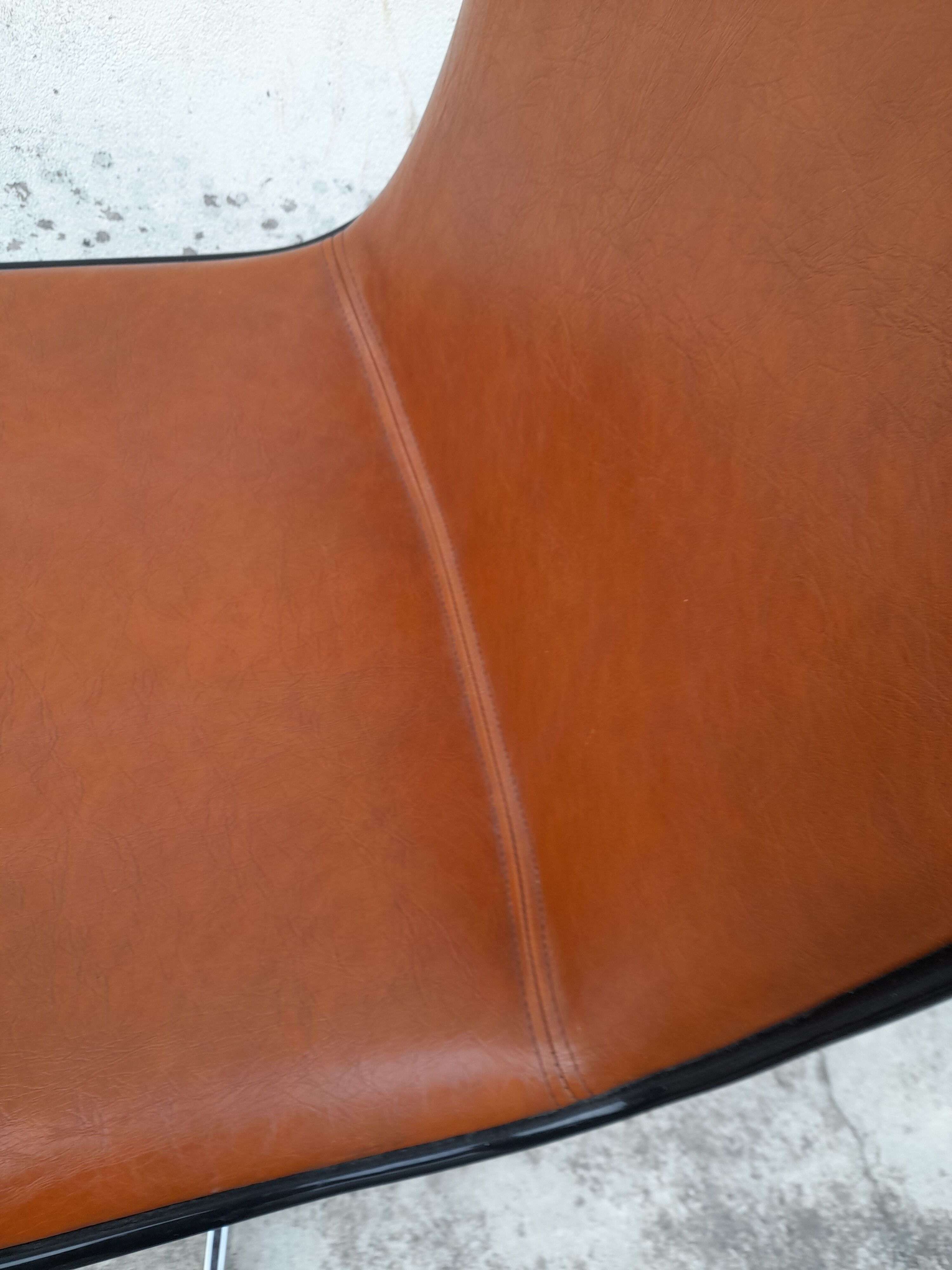 Chaise Strafor vintage années 70