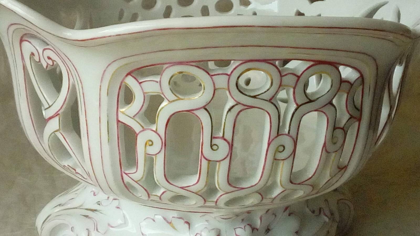 Old paris openwork porcelain fruit bowl 19th century charles x period