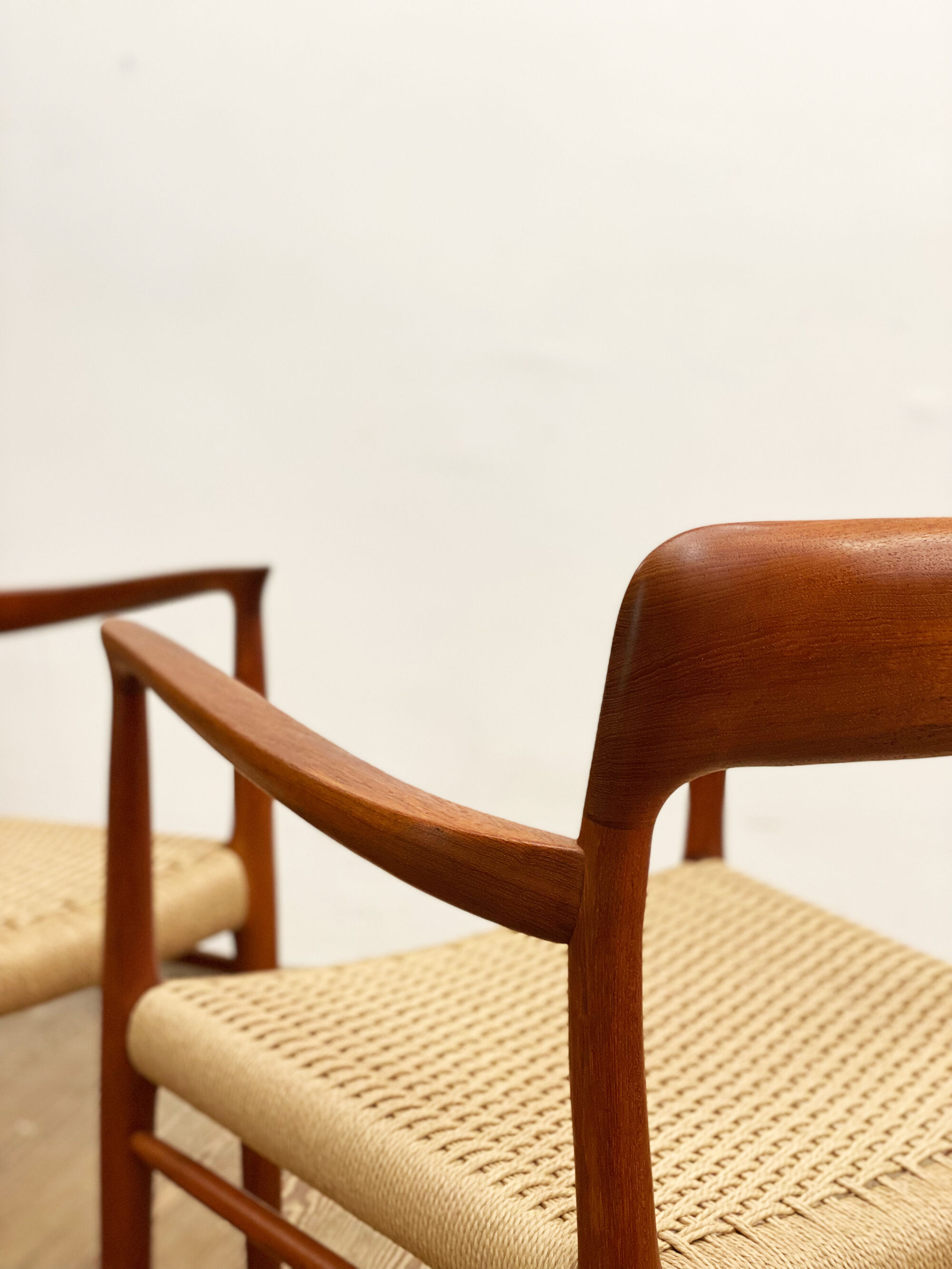 Chaises de salle à manger en teck du milieu du siècle par Niels O. Møller pour J.L. Moller, modèle 56, ensemble de 4, Danemark, années 1950