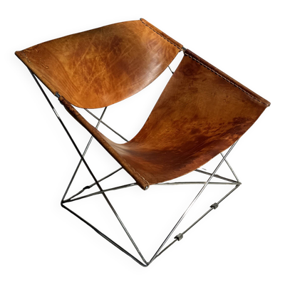 Fauteuil F675 ''Butterfly'' cognac patiné par Pierre Paulin pour Artifort 60