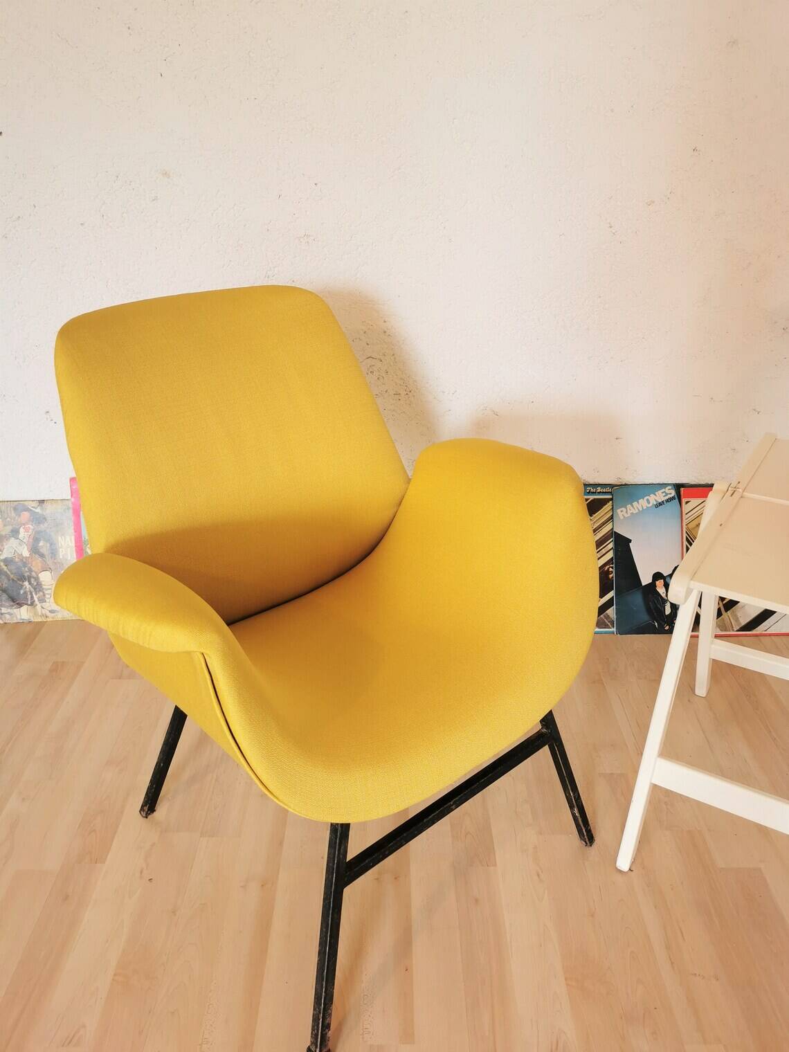 Vintage Mid-Century Modern Yellow Fabric Armchair - Alvin Lustig Style