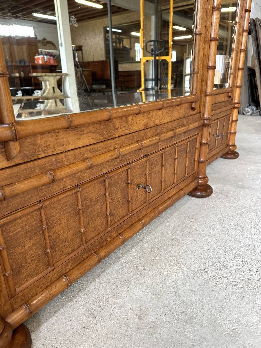 Armoire à glace 3 portes style faux bambou époque 19e siècle