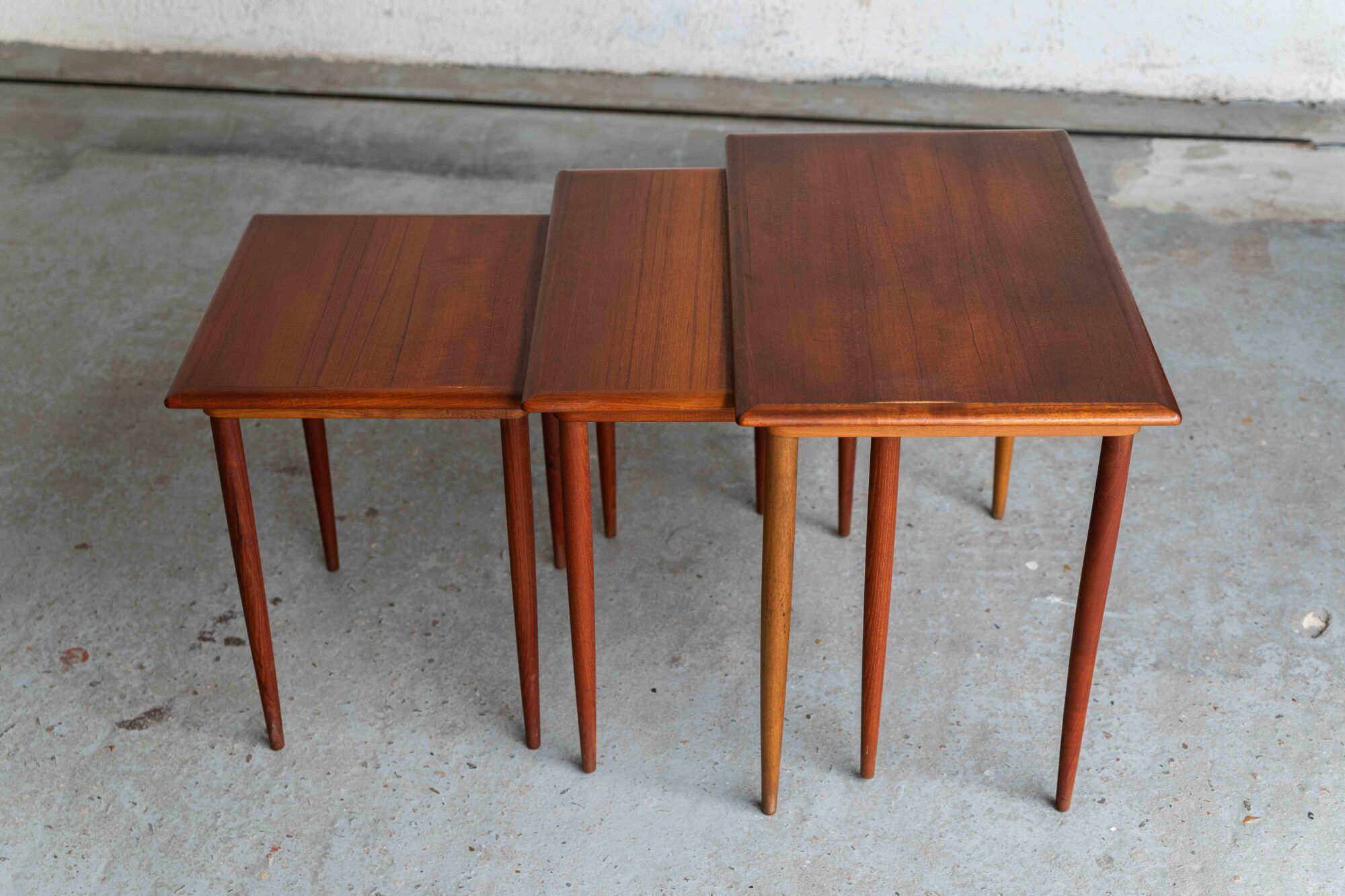 Set of 3 nesting tables, Danish design