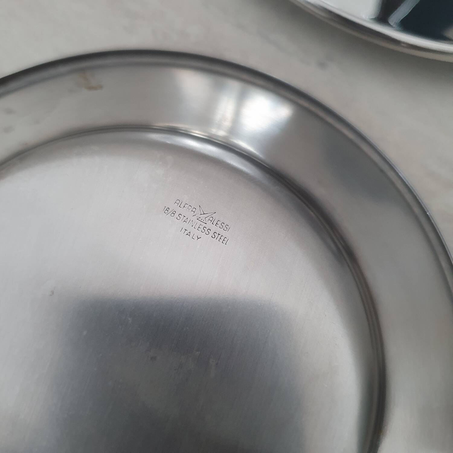 Alessi Alfra / Small presentation plates in 18/8 stainless steel