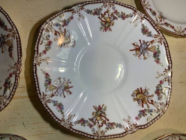 Service à dessert signé William Alsager Adderley, 25 pièces