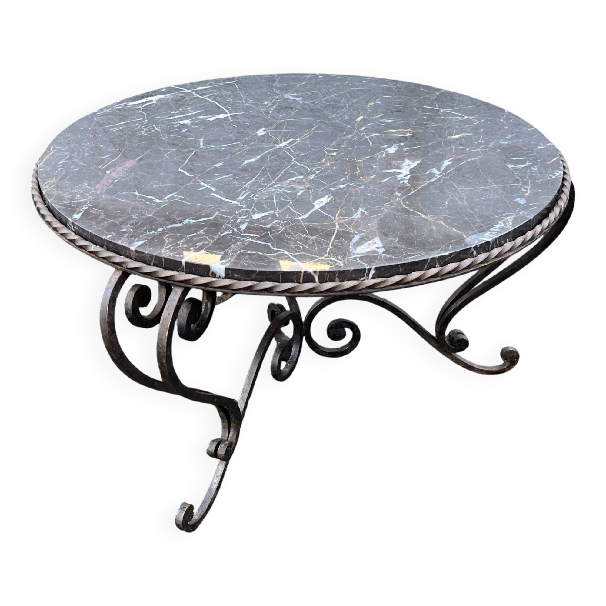 Coffee table in wrought iron and marble top