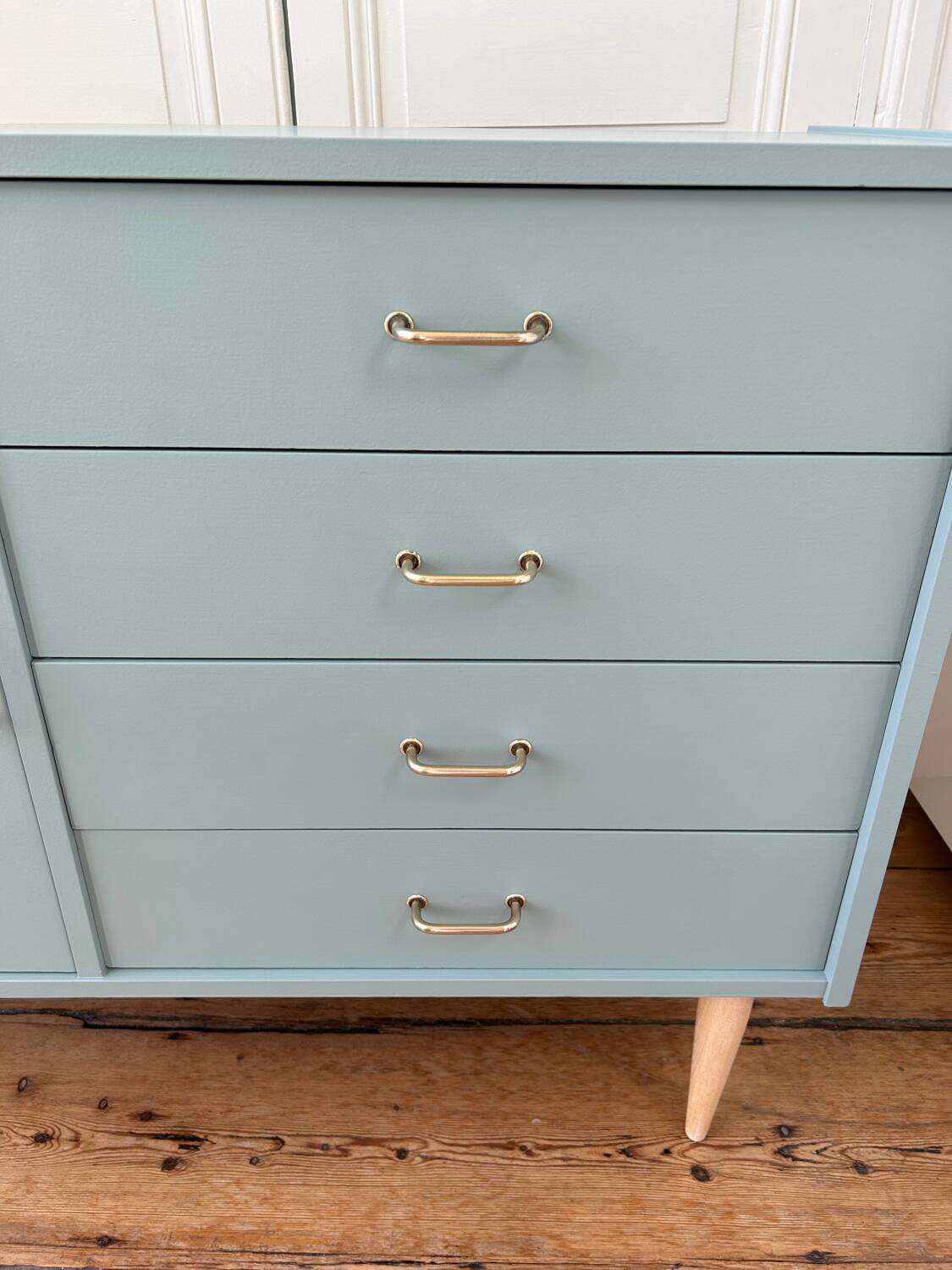 Vintage sideboard revisited in Almond Sarah Lavoine collection (Resources)