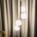 Fifties lamp in cascading opalines