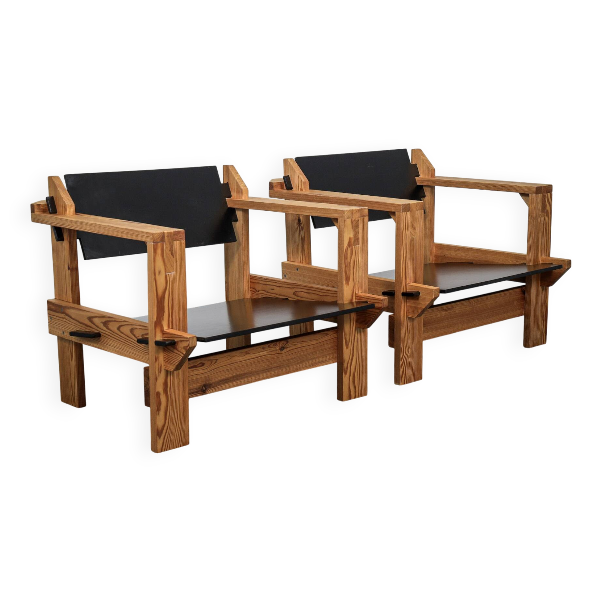 Paire de fauteuils en pin massif néerlandais extrêmement rare par Wouter Fens, années 1960.