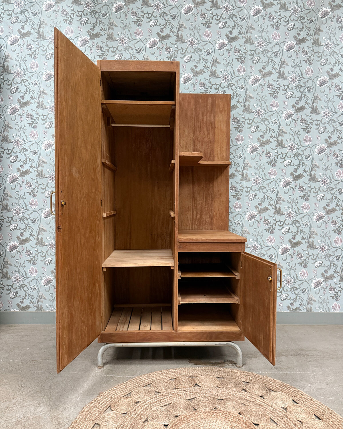 Vestiaire vintage d’école (rénové)