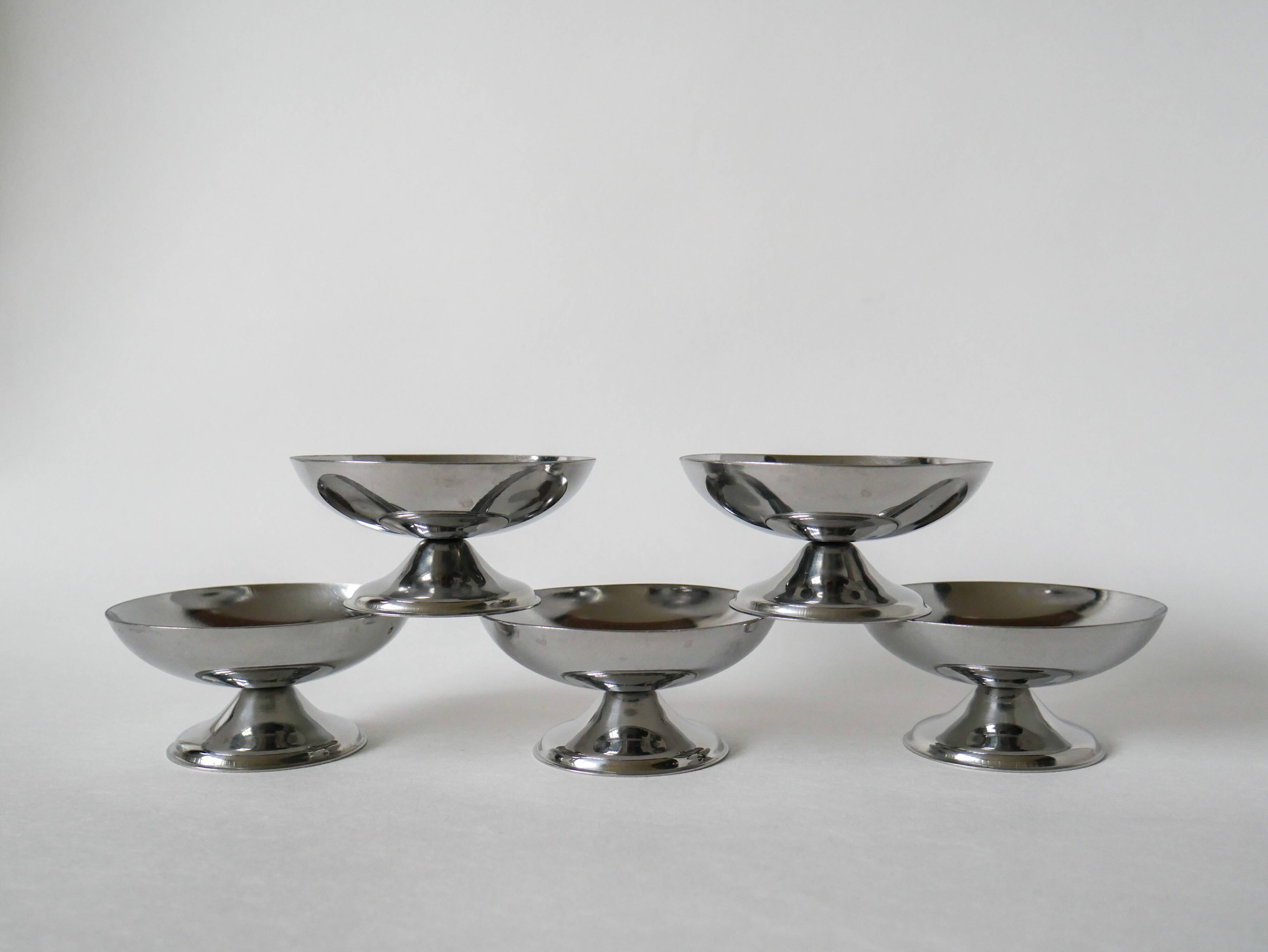 set of 5 designer stainless steel bowls 1970 9 x 5 cm