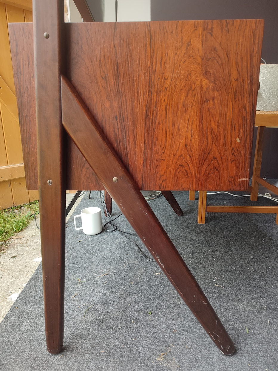 Scandinavian hairdresser 60s