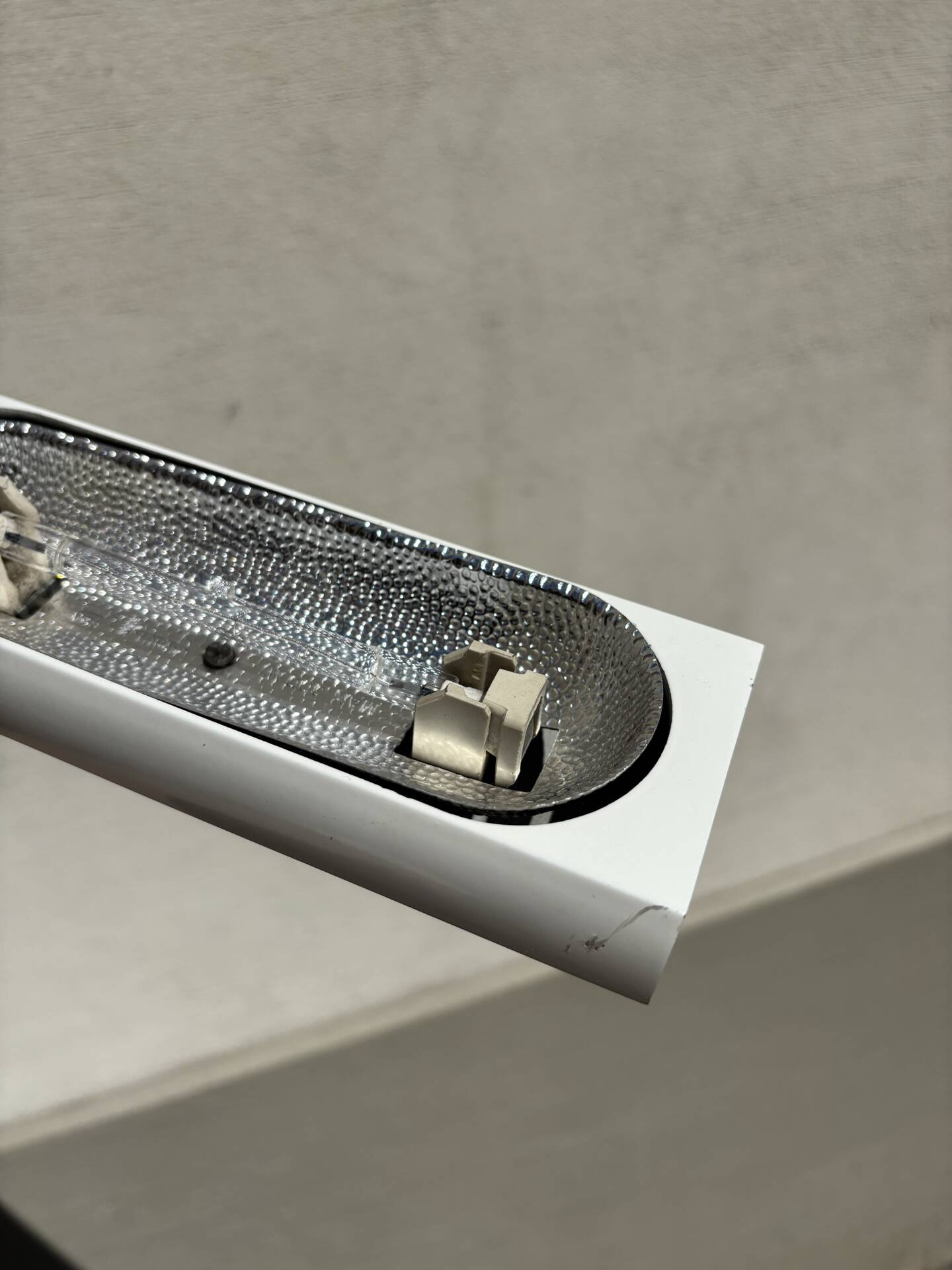 “Caltha” wall lamp with swivel head by Gianfranco Frattini for Luci