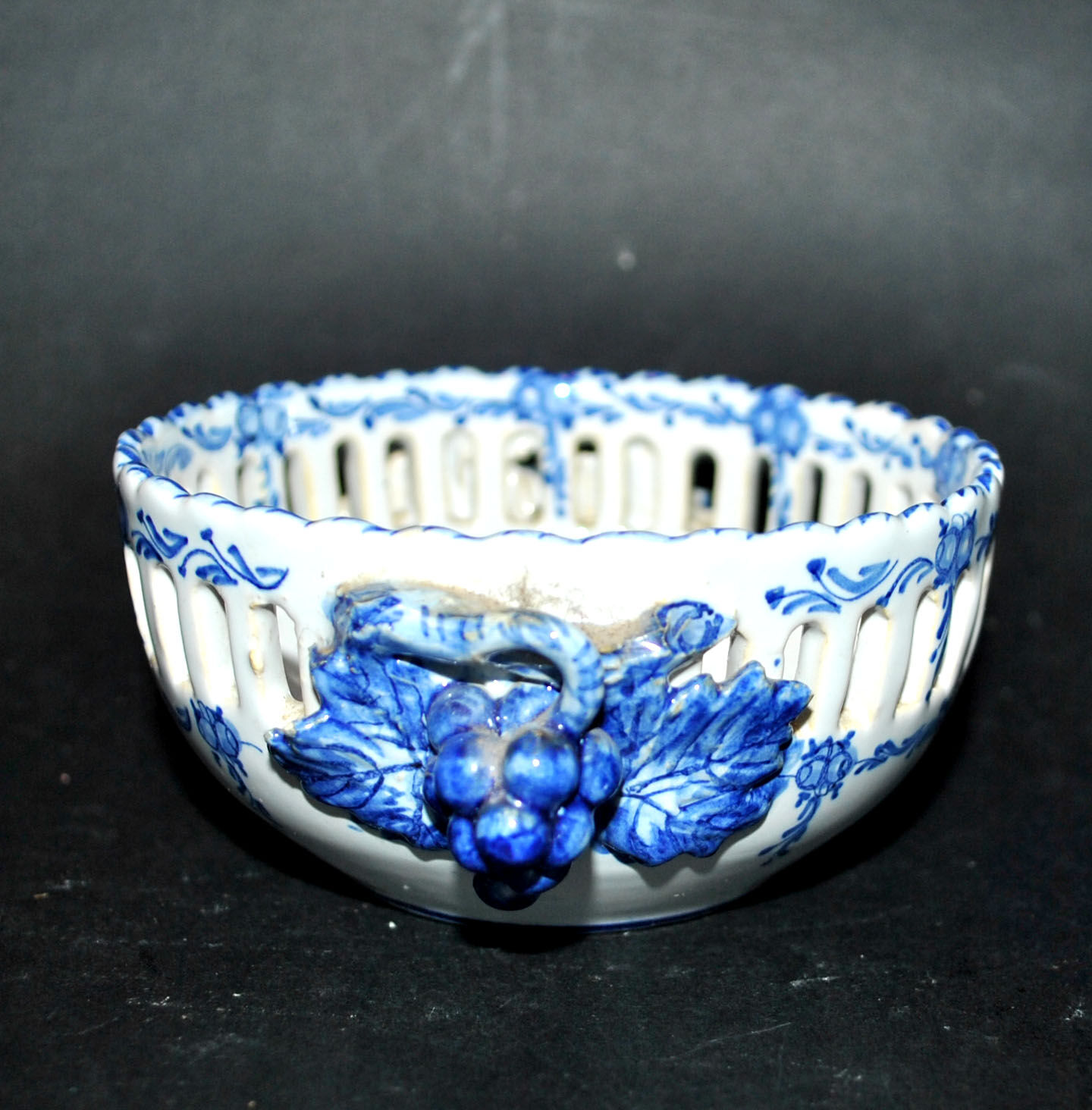 Basket in opaque openwork blue, embroidered earthenware by Malicorne Bourg-Joly Emile Tessier