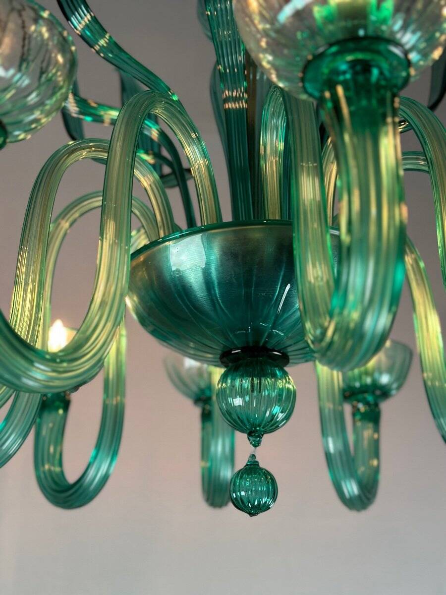 Venetian chandelier in emerald murano glass 10 arms of light