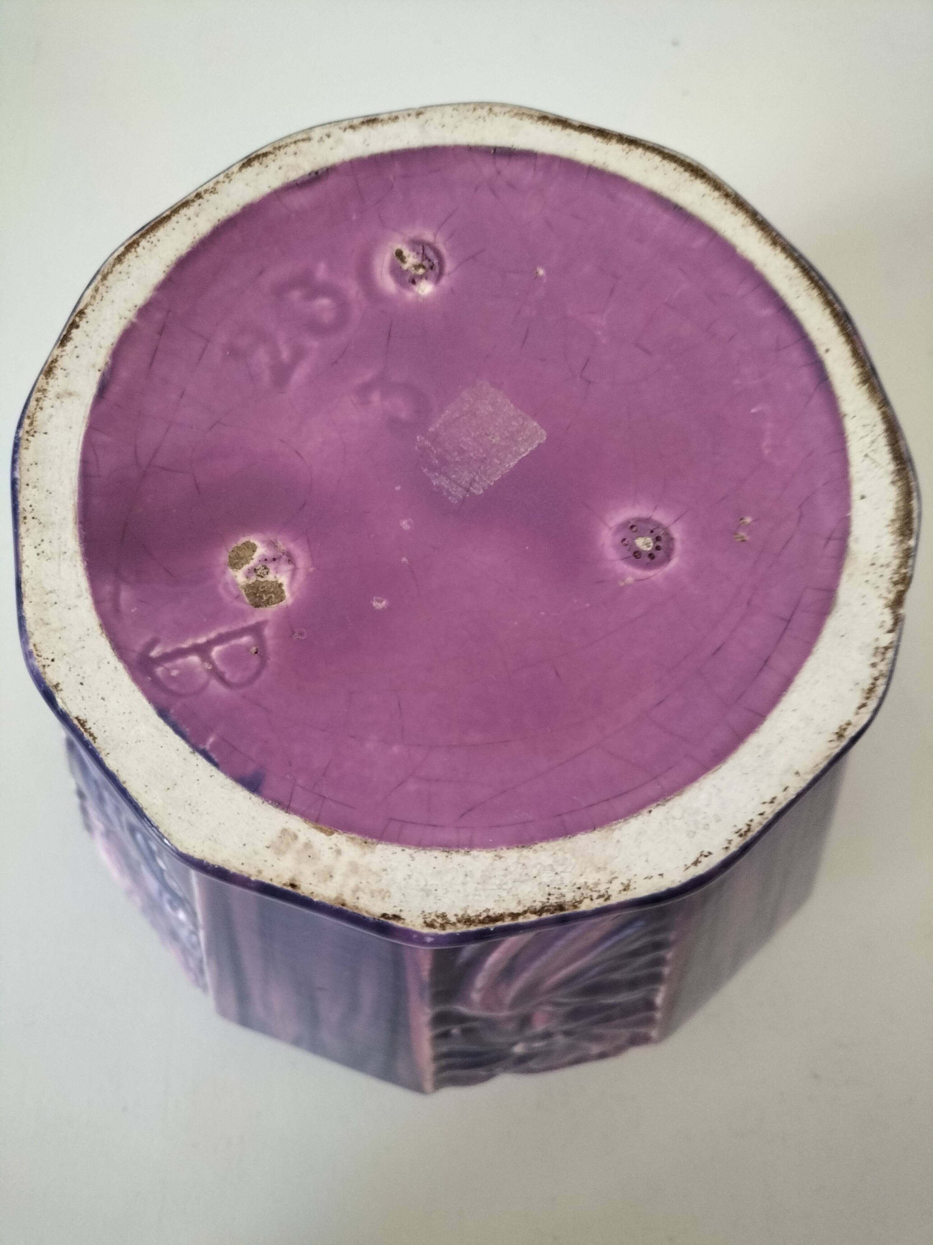 Antique slip pot – Le Bruyn factory, 1930s-1950s