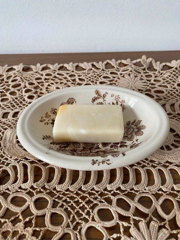 English earthenware soap dish, Crown Devon brand