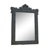 Miroir ancien chic et de style avec cadre bois sculpté en blanc cérusé et doré