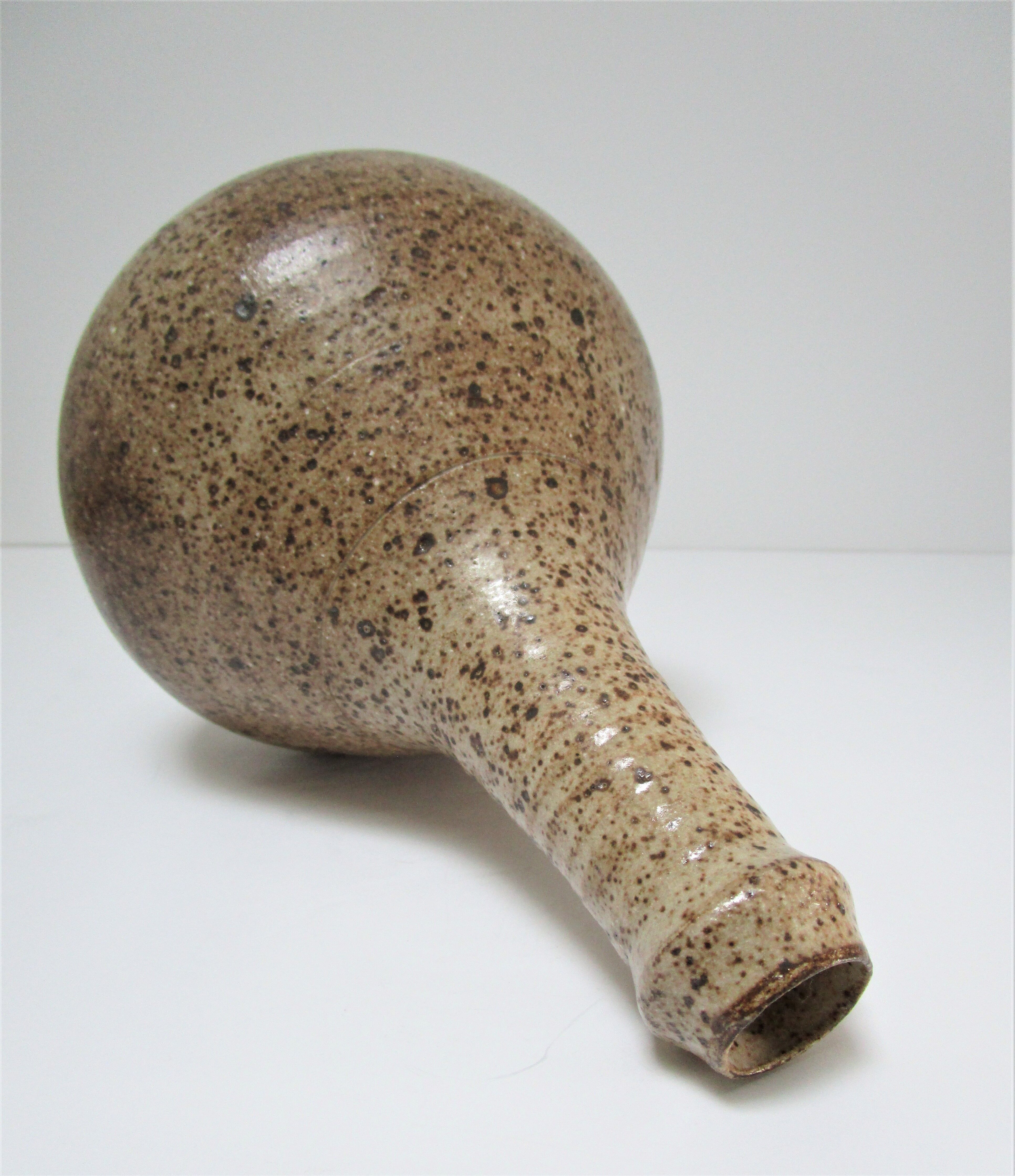 vase soliflore pansu sandstone pyrité signed