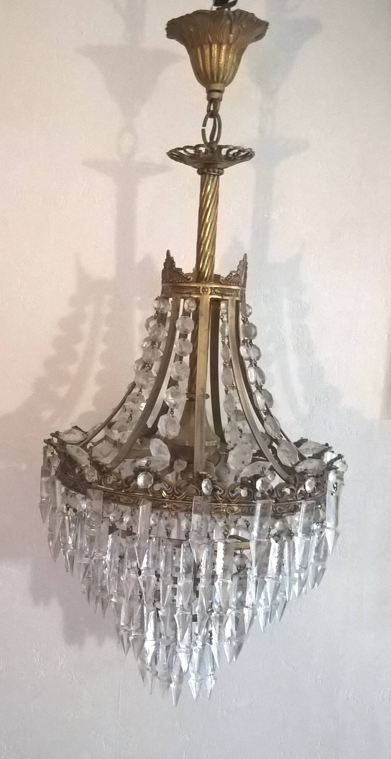 Lustre ancien forme montgolfière en laiton 4 feux