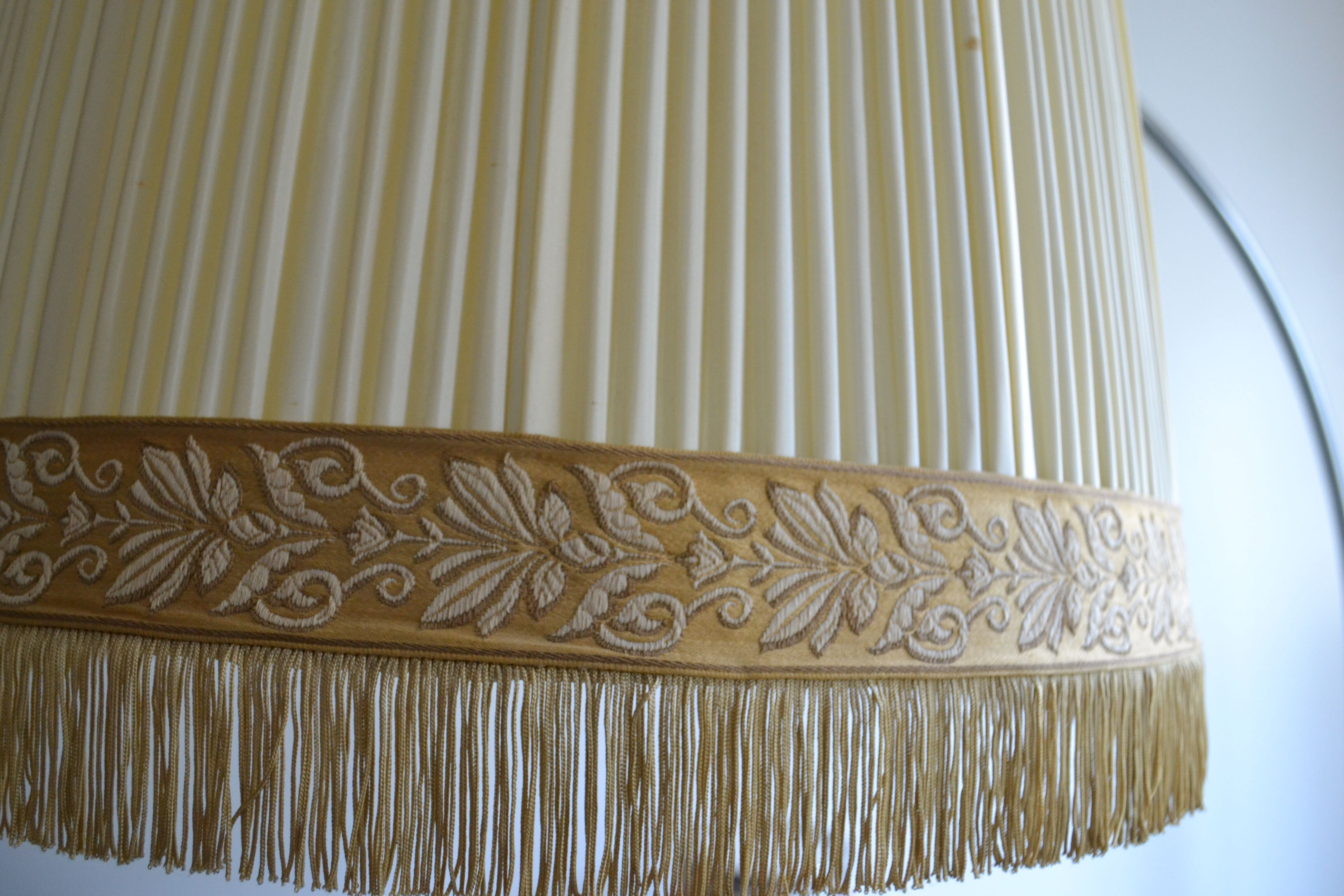 Lampshade fabric pleated fringes