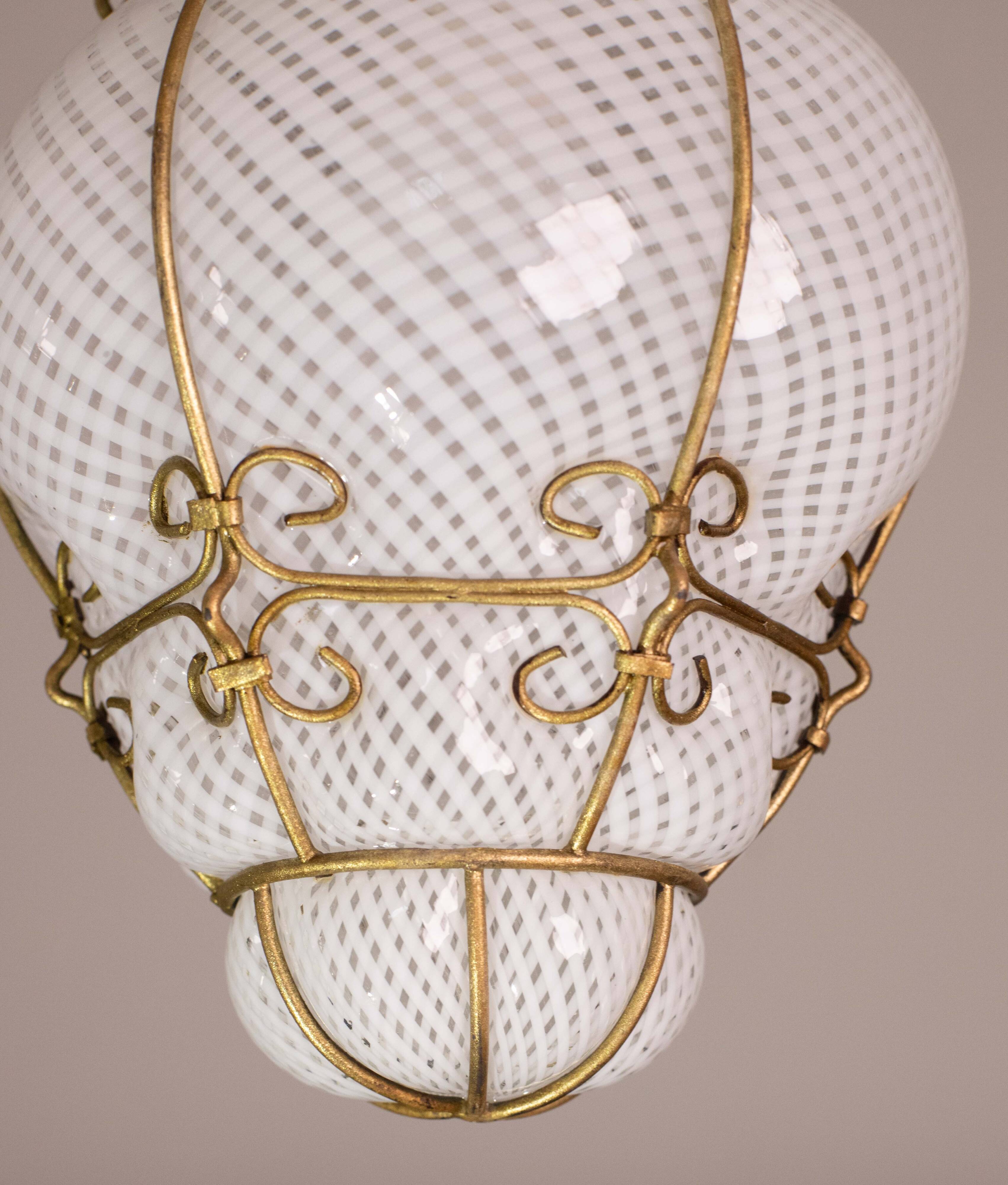 Extraordinary Venetian Lantern in Murano Reticello Glass, 1940s