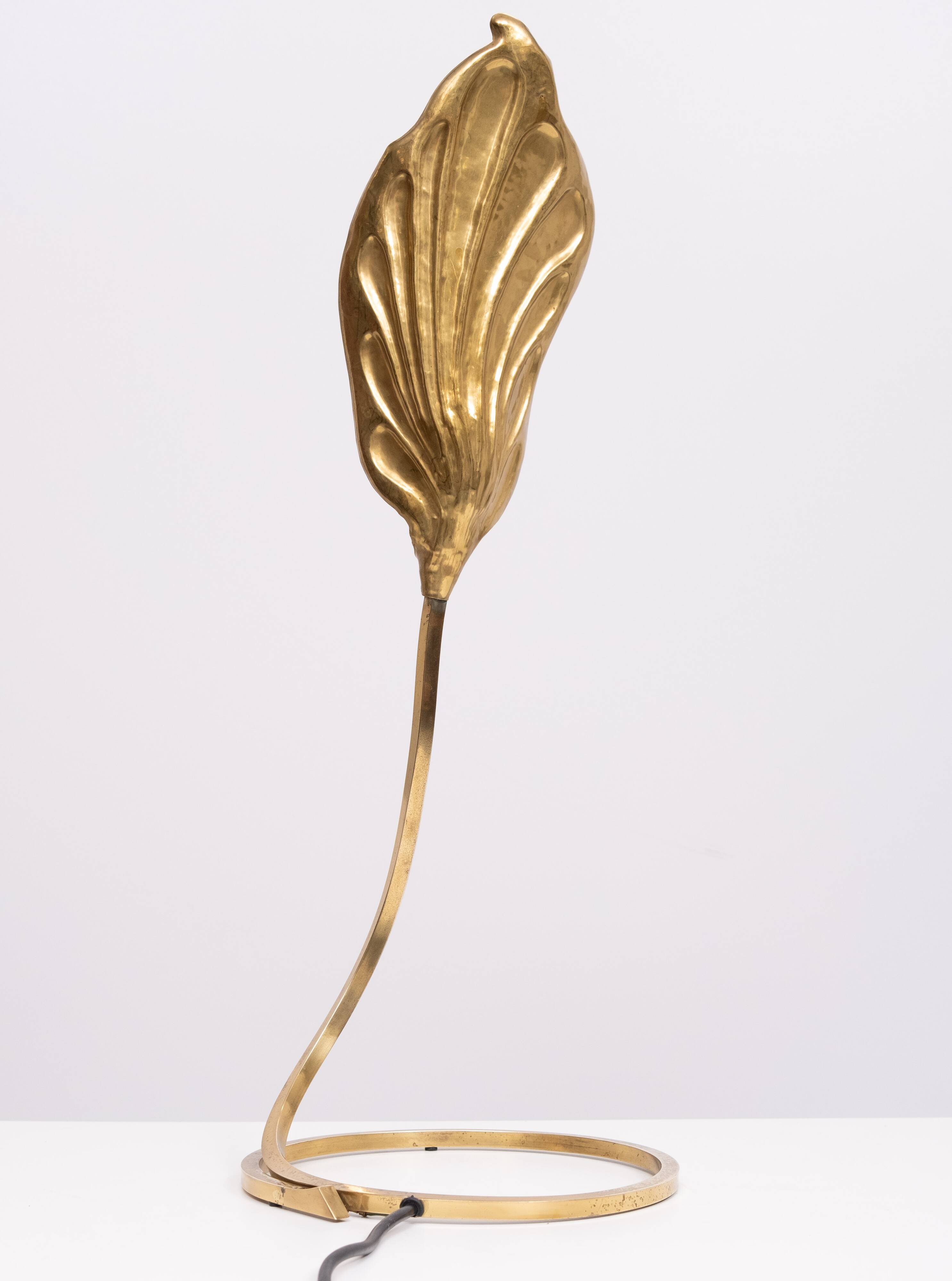 Pair Brass leaf table lamps design by Carlo Giorgi & Tommaso Barbi 1970s