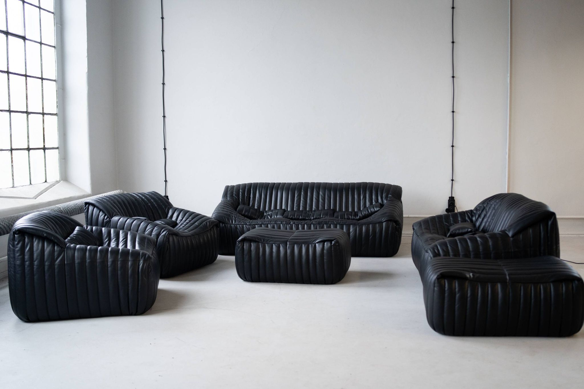 Black Leather Sandra Sofa Set by Annie Hieronimus for Ligne Roset, 1973, Set of 6
