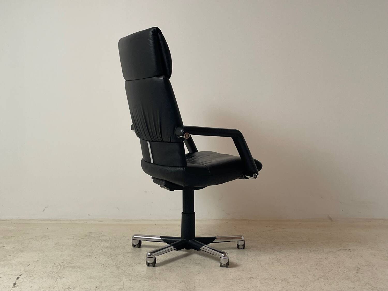 Vitra Mario Bellini office chair