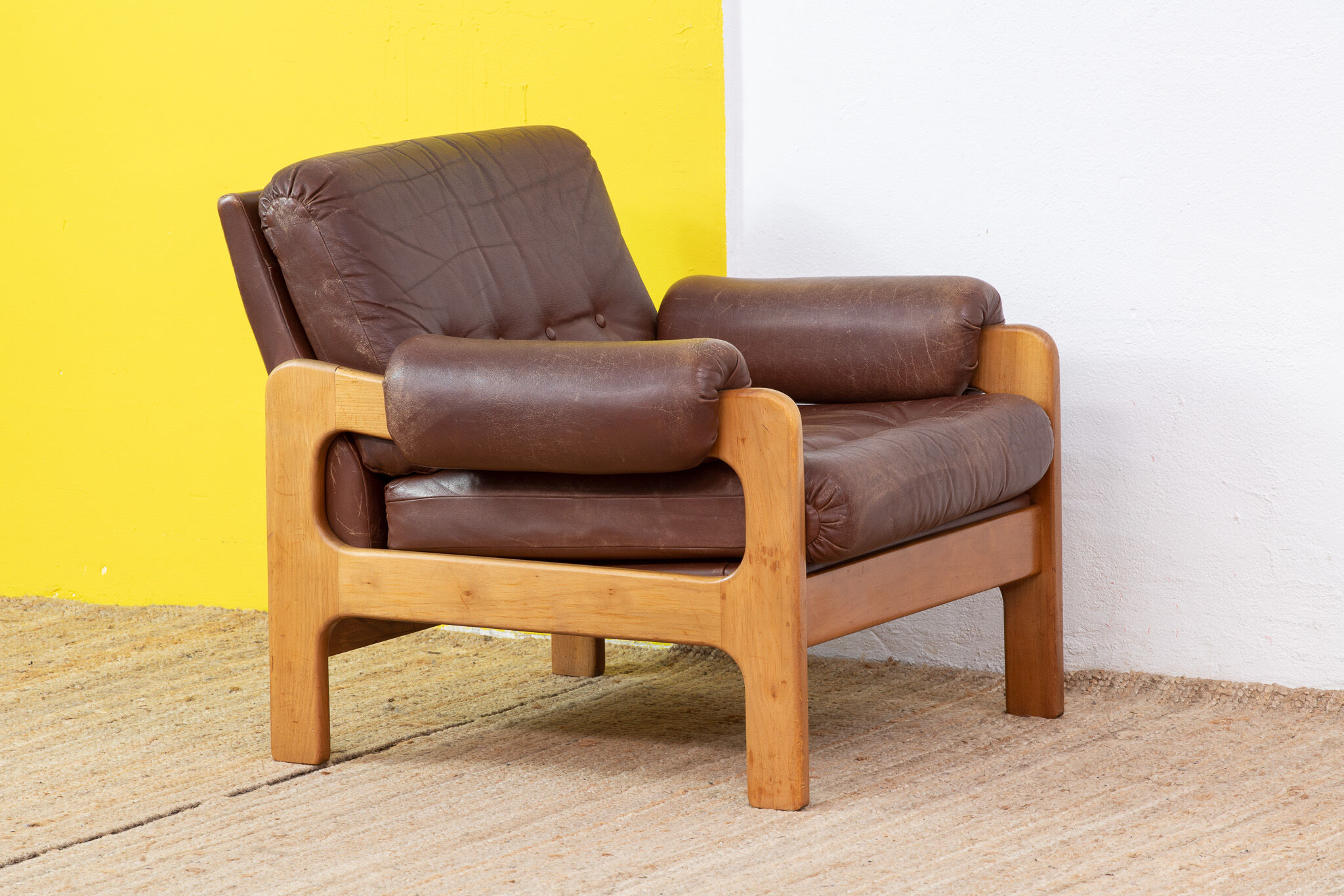 Fauteuil Scandinave Vintage – 80 cm