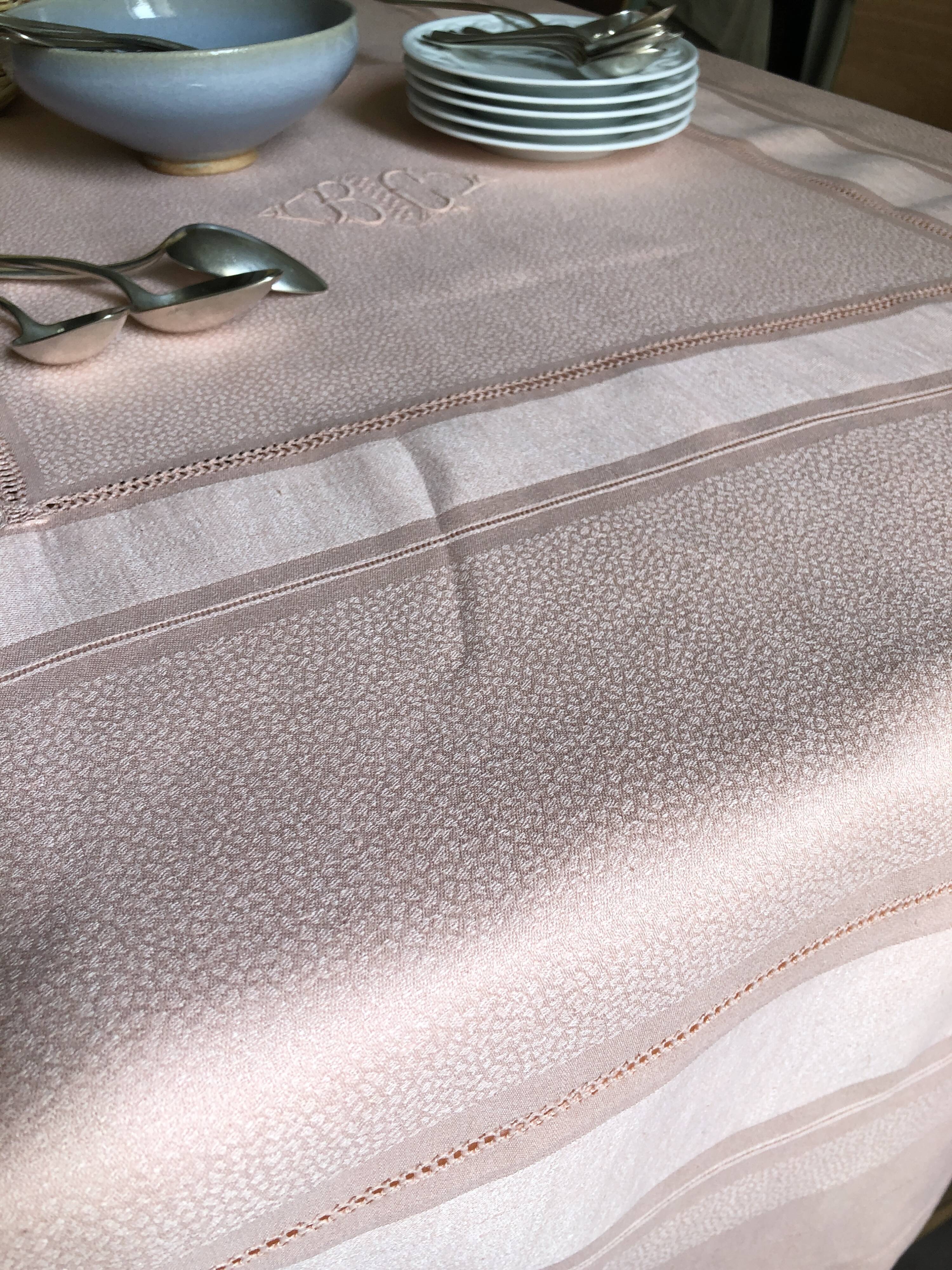 Old damsed tablecloth in linen and silk coral