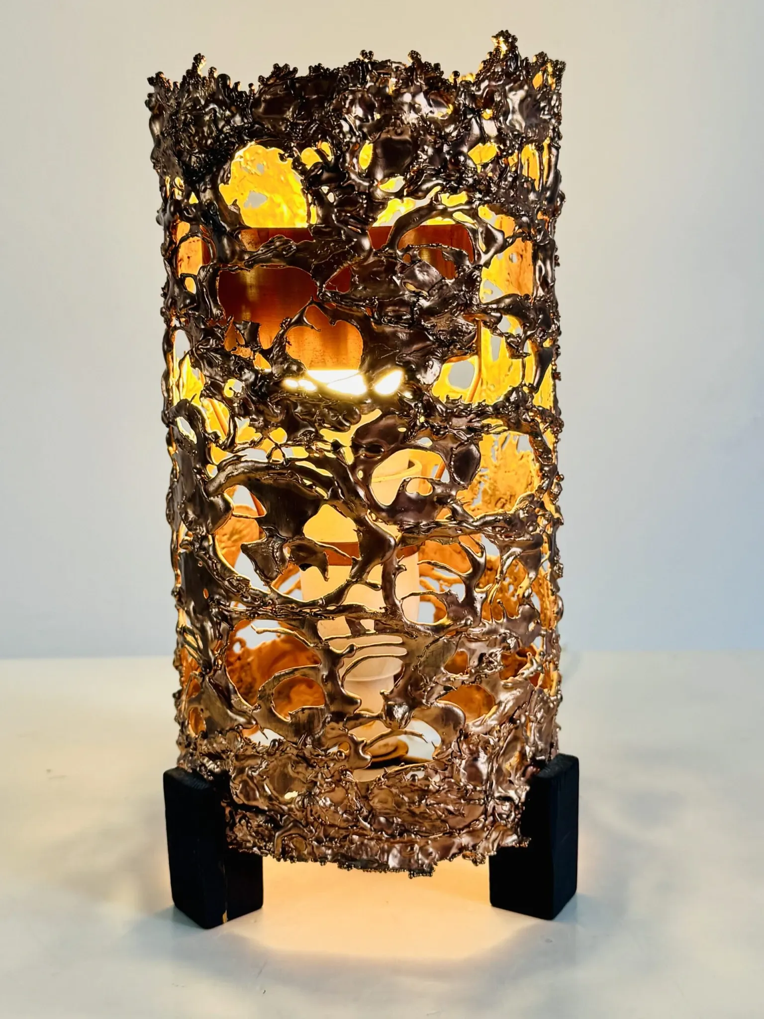 Brutalist Copper Shade Table Lamp By Aimo Tukiainen For Oy Moonlight, Finland, 1970S