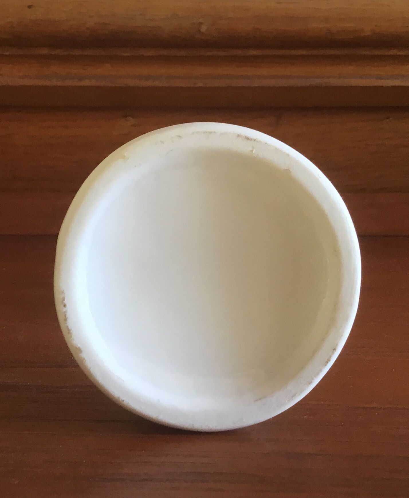 Hand ceramic doilies