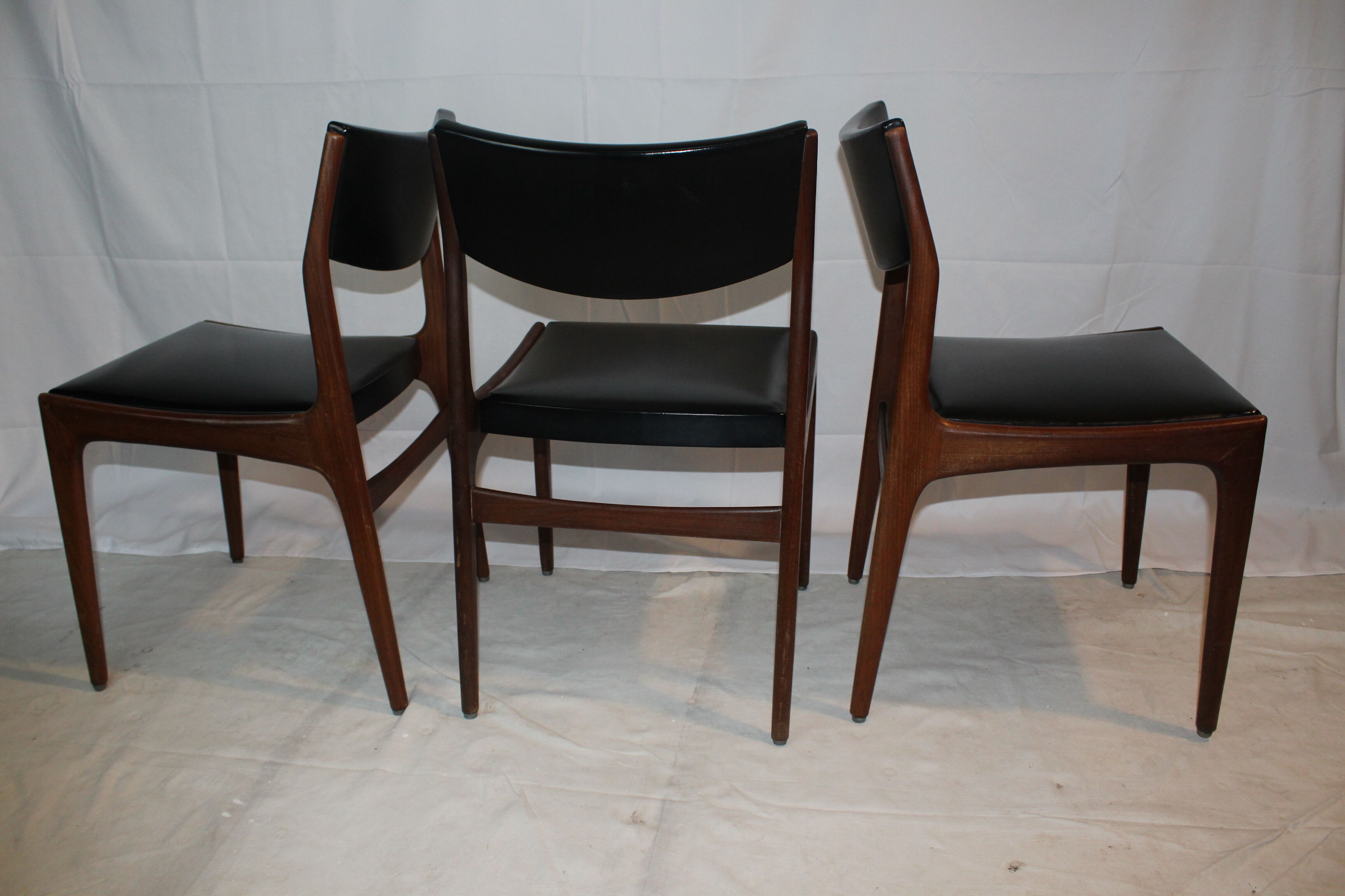 6 vintage scandinavian design chairs