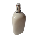 3-sided bottle in light gres