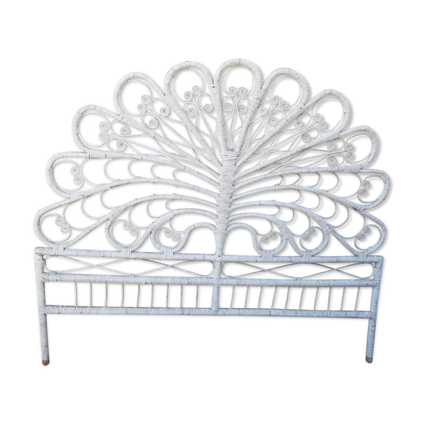 Tete de lit peacock rotin blanc