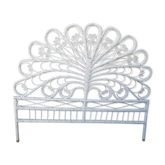 Peacock rattan bed head white